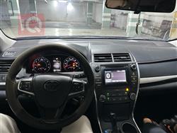 تۆیۆتا کامری